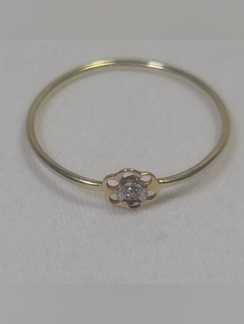 14k Solid Gold Diamond Flower Daisy Ring Size 7.5